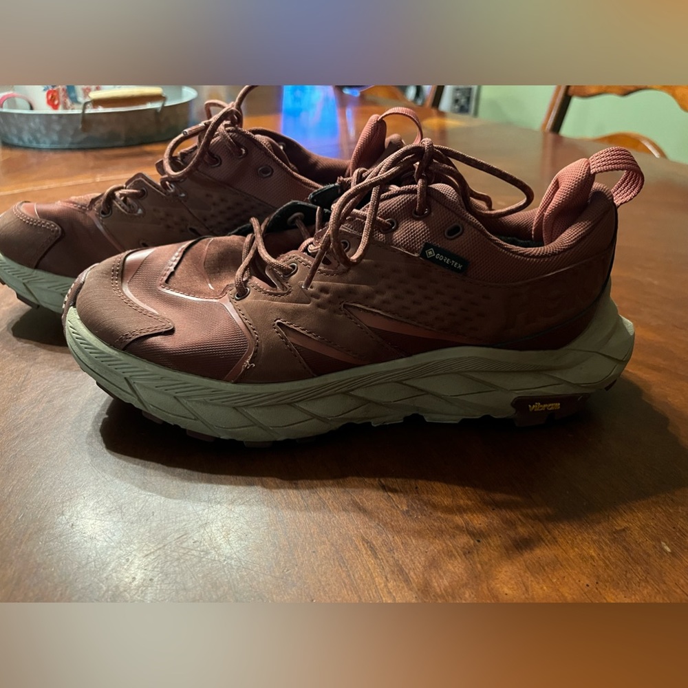 HOKA TRAIL RUNNING SHOES
